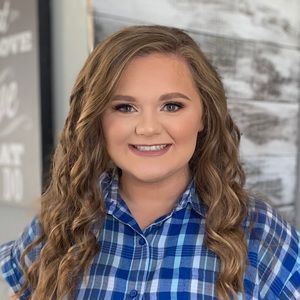 Meet your Posher, Emma